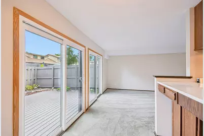 1748 McKnight Road N #24, Maplewood, MN 55109 - Photo 9