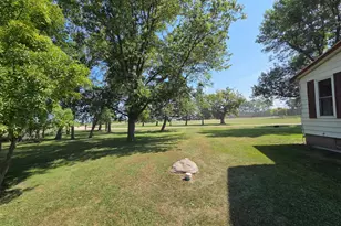 60713 150th St, Chokio, MN 56221 - Photo 25