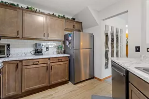 2636 101st Ln N, Brooklyn Park, MN 55444 - Photo 3