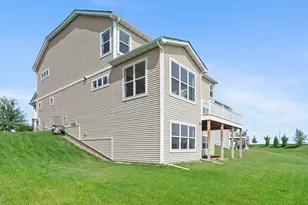 1961 Dahlia Dr, Shakopee, MN 55379 - Photo 79