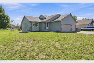 23081 Navajo Street NW, Saint Francis, MN 55070 - Photo 3