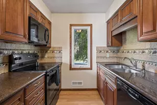 9625 103rd Ave N, Maple Grove, MN 55369 - Photo 11