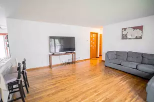 430 County Road B2 W, Roseville, MN 55113 - Photo 9