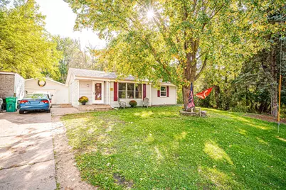 430 County Road B2 W, Roseville, MN 55113 - Photo 1