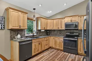 6108 Bittersweet Ln, Nisswa, MN 56468 - Photo 3