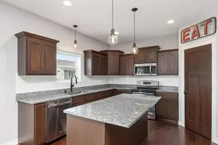 20055 Harness Ave, Lakeville, MN 55044 - Photo 15