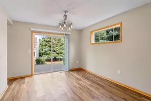 15329 Greenhaven Ln, Burnsville, MN 55306 - Photo 9