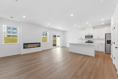4182 Hayward Avenue N, Oakdale, MN 55128 - Photo 7