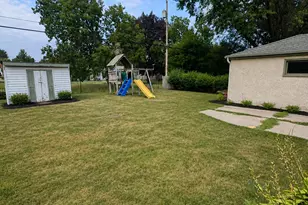 2036 Ames Ave, Saint Paul, MN 55119 - Photo 13