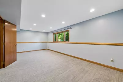 951 Redwing Court, Chanhassen, MN 55317 - Photo 29