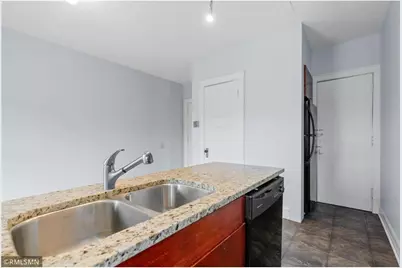 2881 Irving Avenue S #305, Minneapolis, MN 55408 - Photo 9