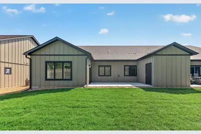 1092 Legend Lane, River Falls, WI 54022 - Photo 31