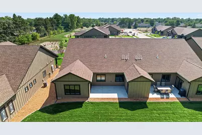 1092 Legend Lane, River Falls, WI 54022 - Photo 33