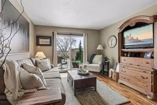 3155 Old Hwy 8, Roseville, MN 55418 - Photo 3