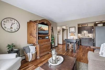 3155 Old Highway 8 #306, Roseville, MN 55418 - Photo 3