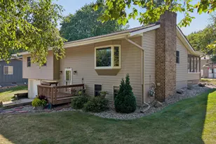 6650 Maple Dr, Rockford, MN 55373 - Photo 9