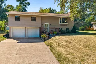 6650 Maple Dr, Rockford, MN 55373 - Photo 1