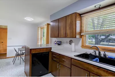 1121 River Heights Road, Menomonie, WI 54751 - Photo 7