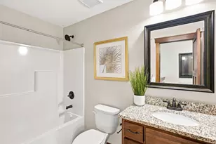 7801 Ava Trl, Inver Grove Heights, MN 55077 - Photo 21