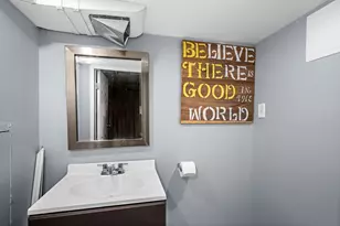 125 N 28th Ave W, Duluth, MN 55806 - Photo 23