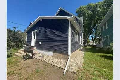 209 N 6th Street, Montevideo, MN 56265 - Photo 17