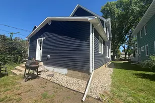 209 N 6th St, Montevideo, MN 56265 - Photo 17