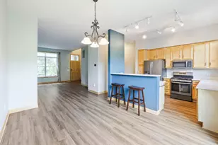 811 Thornton St SE, Minneapolis, MN 55414 - Photo 9