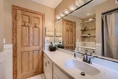 3200 Frear Drive, Minnetonka, MN 55305 - Photo 9