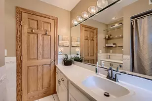 3200 Frear Dr, Minnetonka, MN 55305 - Photo 9