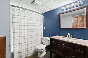 201 12th Ave NW, Pipestone, MN 56164 - Photo 45