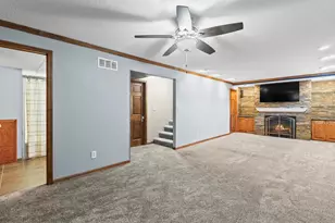 201 12th Ave NW, Pipestone, MN 56164 - Photo 39