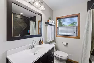 2820 W 91st St, Bloomington, MN 55431 - Photo 21