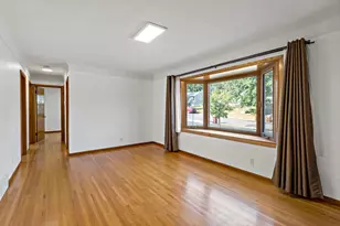 407 12th Ave S, South Saint Paul, MN 55075 - Photo 5