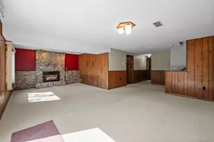 801 E 102nd St, Bloomington, MN 55420 - Photo 27