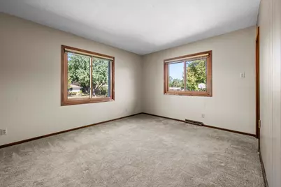 801 E 102nd Street, Bloomington, MN 55420 - Photo 19