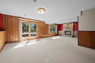 801 E 102nd St, Bloomington, MN 55420 - Photo 25