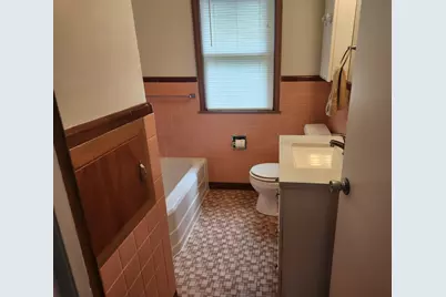 1806 2nd Street NE, Austin, MN 55912 - Photo 13