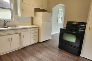 1806 2nd St NE, Austin, MN 55912 - Photo 5