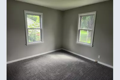 1806 2nd Street NE, Austin, MN 55912 - Photo 9