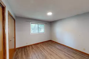 1605 Canary Dr, Albert Lea, MN 56007 - Photo 11