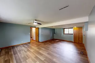 1605 Canary Dr, Albert Lea, MN 56007 - Photo 17
