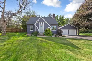 418 Prairie Ave, Faribault, MN 55021 - Photo 3