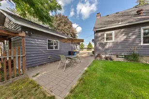 418 Prairie Ave, Faribault, MN 55021 - Photo 9
