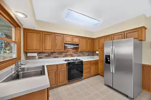 2817 15th Ave NW, Rochester, MN 55901 - Photo 9