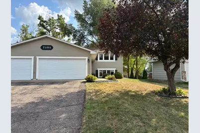 7101 Upper 17th Street N, Oakdale, MN 55128 - Photo 3