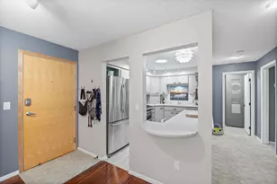 4820 Park Commons Dr, Saint Louis Park, MN 55416 - Photo 11