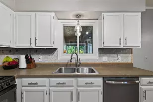 16614 Terrey Pine Dr, Eden Prairie, MN 55347 - Photo 13