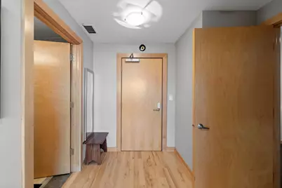 215 10th Avenue S #632, Minneapolis, MN 55415 - Photo 19
