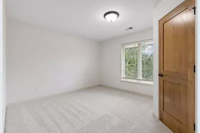 21180 Wellington Place, Lakeville, MN 55044 - Photo 39