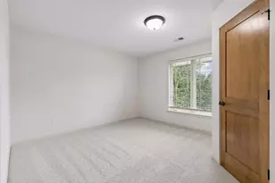 21180 Wellington Pl, Lakeville, MN 55044 - Photo 39